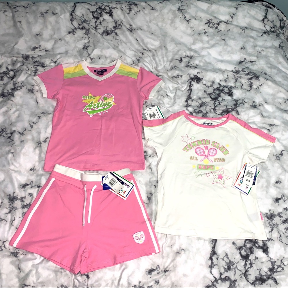 Girls set of two tops and matching shorts